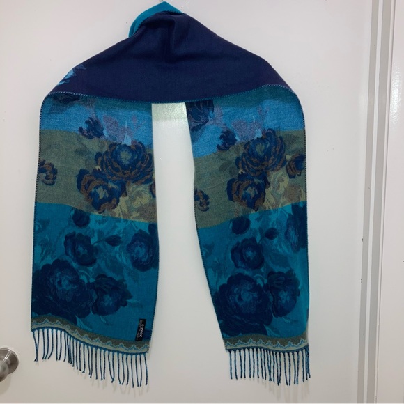 Soft winter scarf by FRAAS, Feel Cashmink, Blue, Turquoise, Gold - Picture 8 of 9